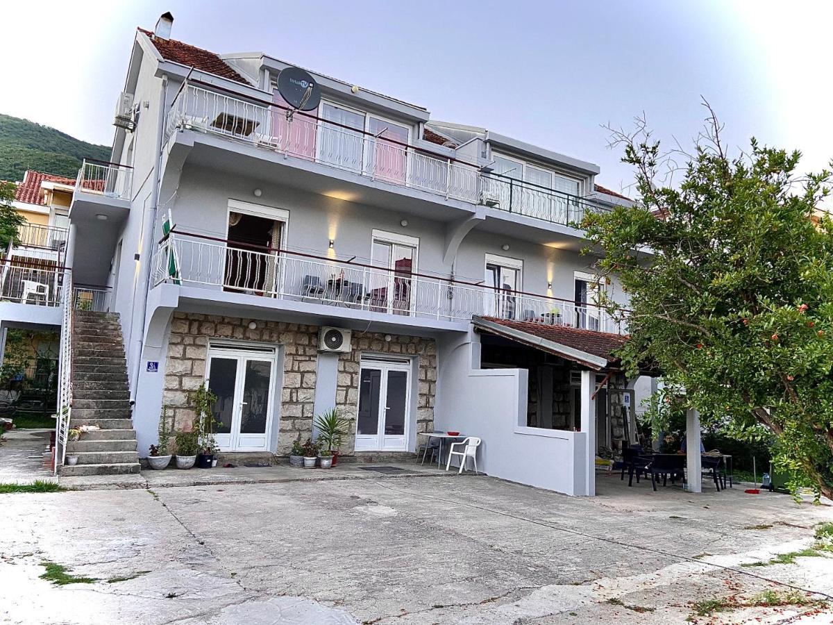 Banicevic Apartmani Ðenovići المظهر الخارجي الصورة