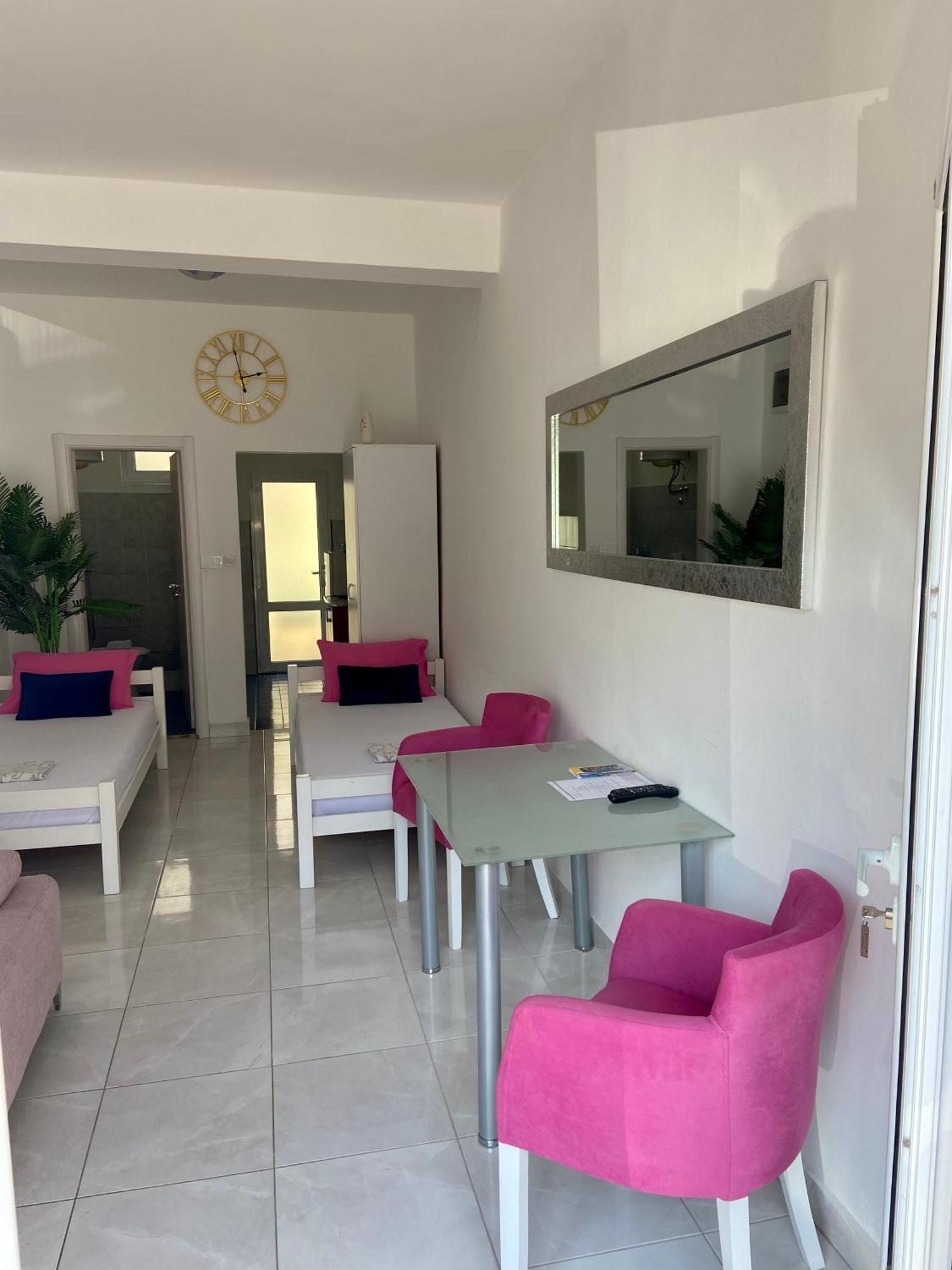 Banicevic Apartmani Ðenovići المظهر الخارجي الصورة