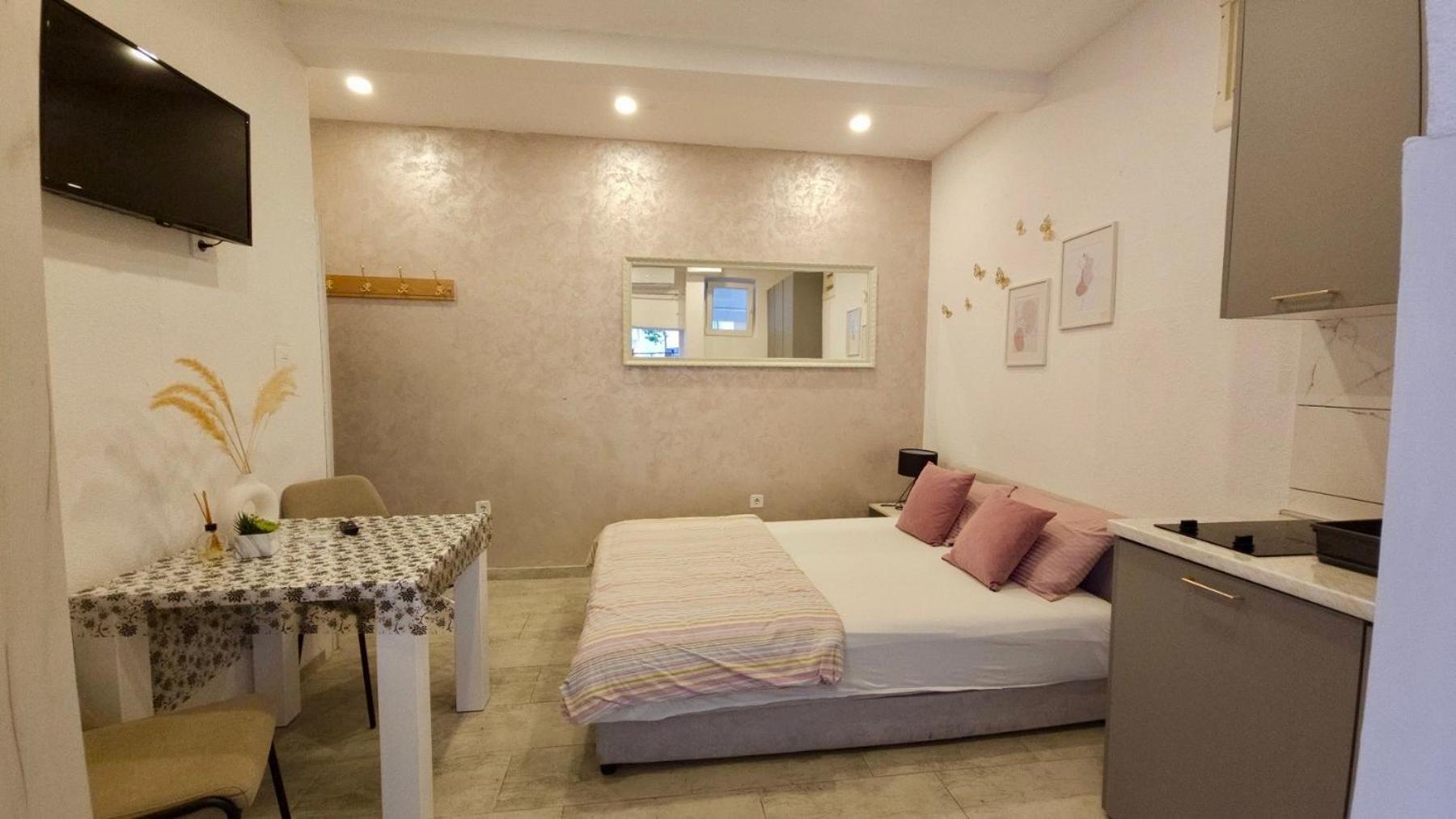 Banicevic Apartmani Ðenovići المظهر الخارجي الصورة