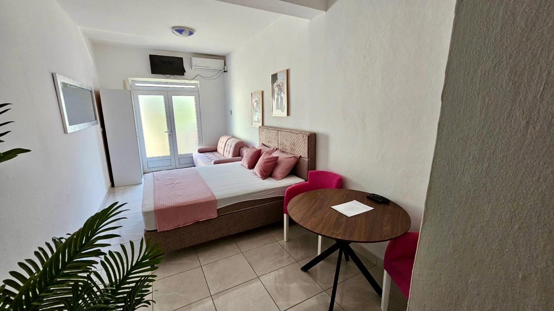 Banicevic Apartmani Ðenovići المظهر الخارجي الصورة